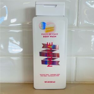 Native Piece of Cake Body Wash Ltd Edition- 18 oz